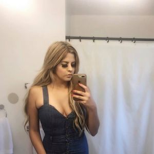 Meet your Posher, Nessa